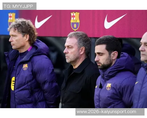 拉菲尼亚缺席训练情况堪忧孔德相对较好引发关注 拉菲尼亚缺席训练情况堪忧孔德相对较好引发关注