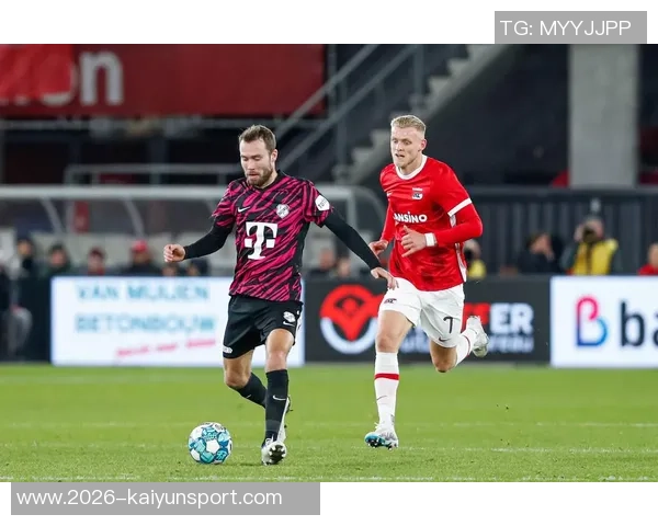 帕夫利季斯称赞特鲁宾头球精彩或将与其共同训练提升技巧 帕夫利季斯称赞特鲁宾头球精彩或将与其共同训练提升技巧